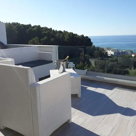Calypso Casa * San Menaio